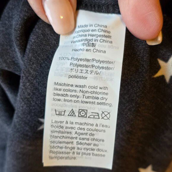 J Crew size Large v neck blouse, black white stars size L, EUC - Picture 5 of 9